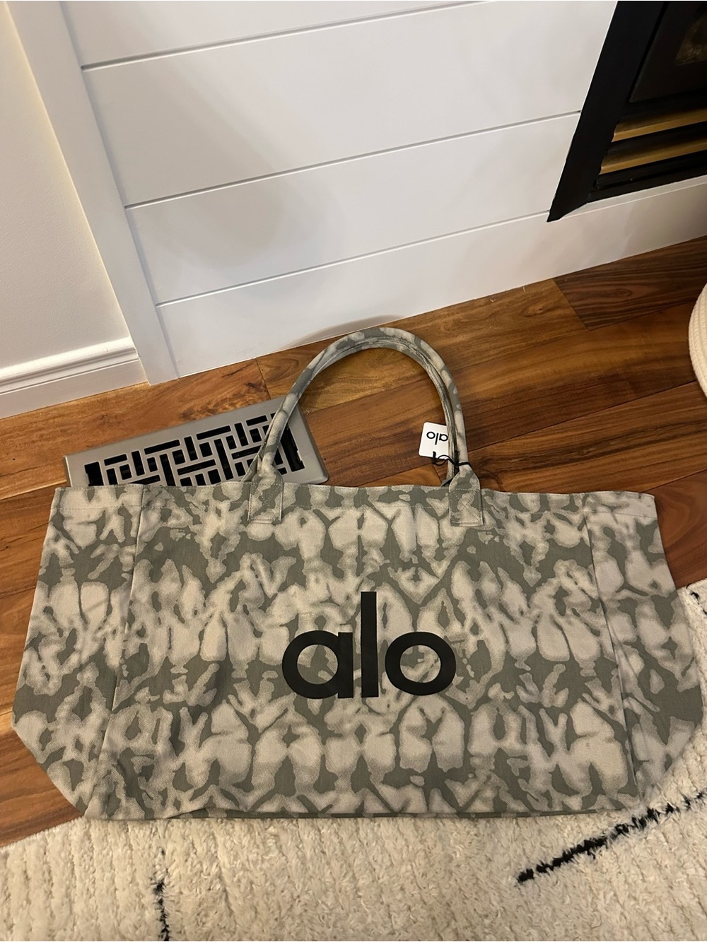 ALO Yoga Sage Tie-Dye Canvas Tote